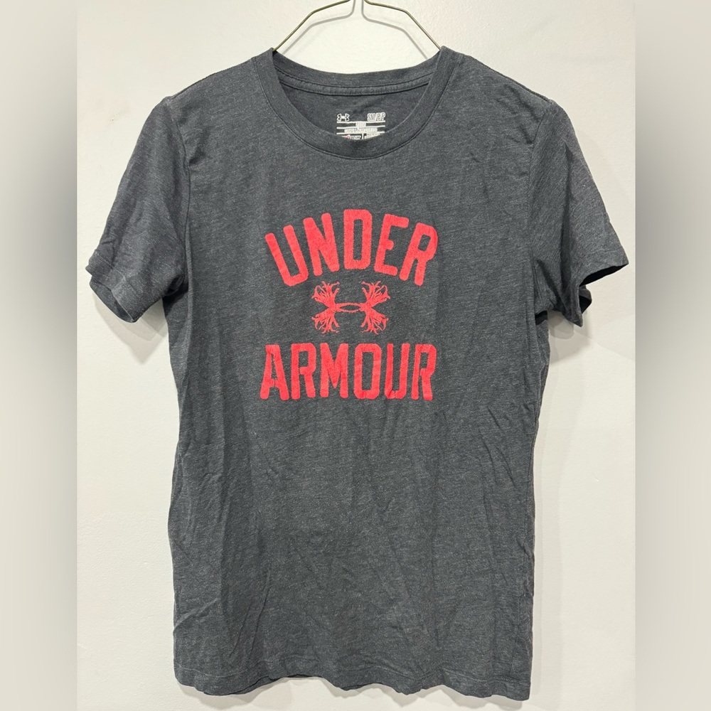 Under armor‎ tshirt